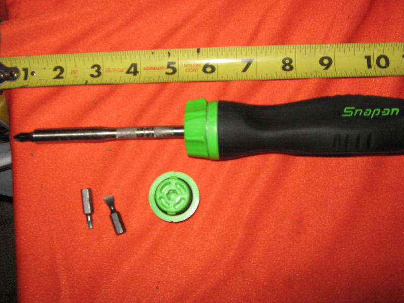 Snap on tools ratcheting magnetic soft grip green screwdriver  brand new 