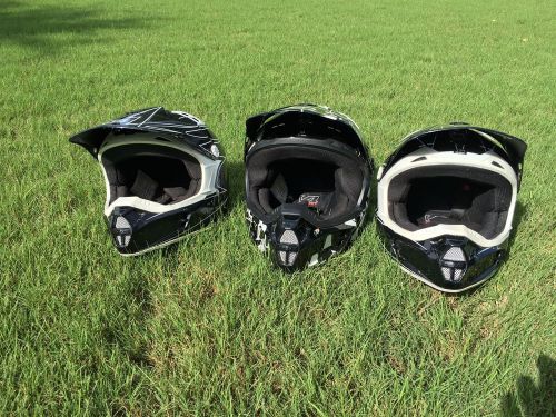 3 fox v1 pilot motocross motorcycle helmets, great condition!