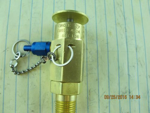 Hydraulic oil sampling valve ¼” npt 300 psi 275.0 deg fahrenheit push button