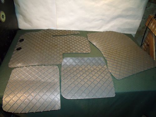 Car gray floor mats for all weather rubber 4pc set for 2012 scion