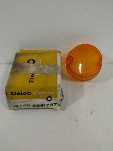 1969 chevy gmc truck series 40-60 roof marker lamp lens gm# 5961757 nos
