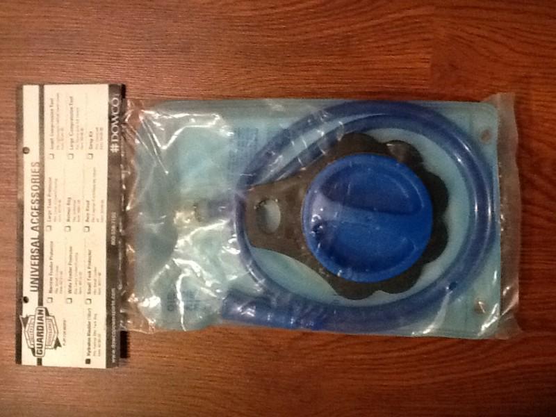 Dowco universal hydration bladder- new!!