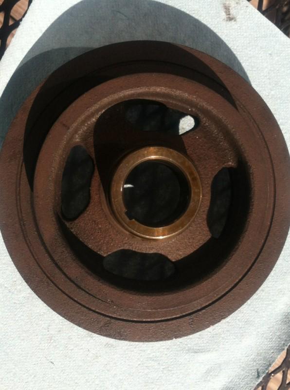 Nissan maxima  crankshaft pulley 3.5 v6 great shape
