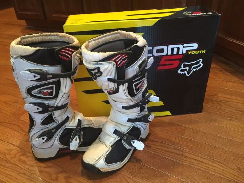 Fox comp 5 youth boots size 8