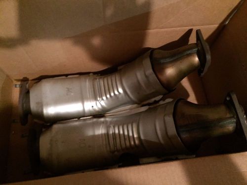 Nissan oem catalytic converters for 370z (g37 ) left and right