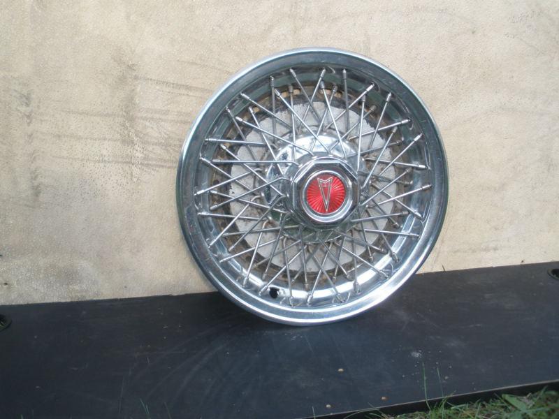 Pontiac spoke wheel cover hubcap 70/80s 15" (1) for luxy full sized auto vy nice