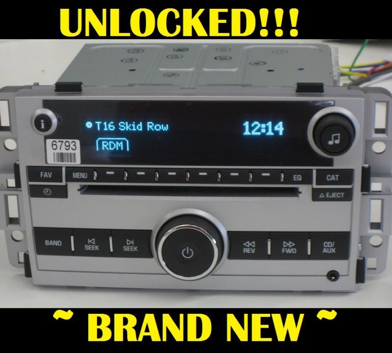 New-unlocked chevy equinox cd radio 3.5mm aux/ipod input /mp3 player in xm ready