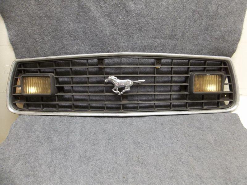 1974-1978 ford mustang ii cobra grille w/bezel marker lights & emblem oem 17064