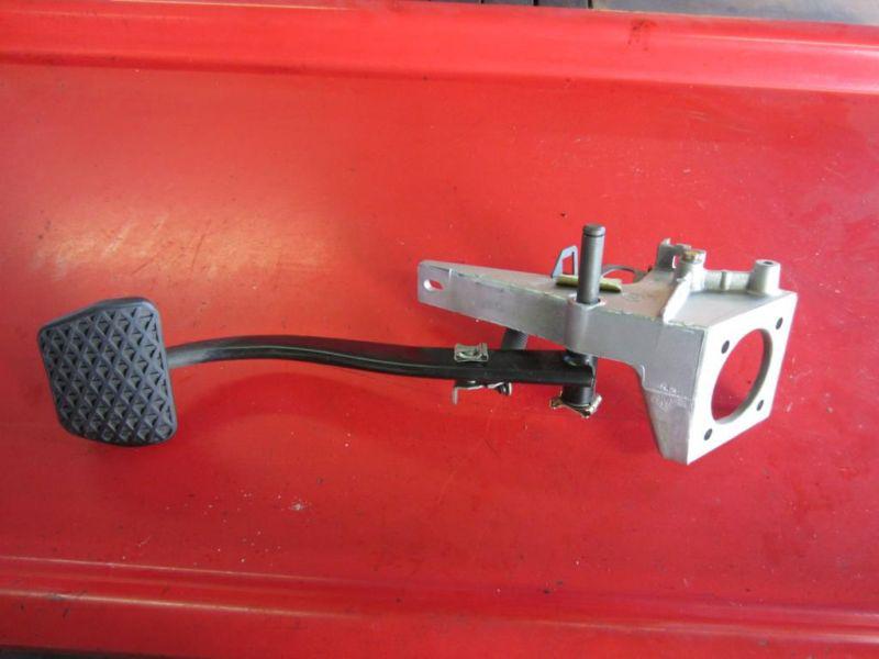 Bmw e36 318i 325i 328i m3 brake pedal assembly with brake light switch #157