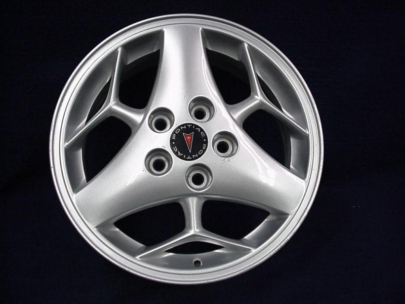 Pontiac grand prix 01-03 aztek 03-05 16" 3 spoke honeycomb silver alloy wheel 1