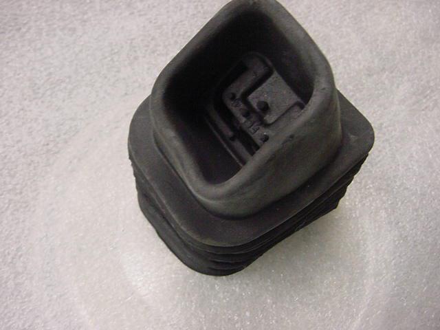 Chevy / olds / pontiac / buick 1963-81 bell housing seal
