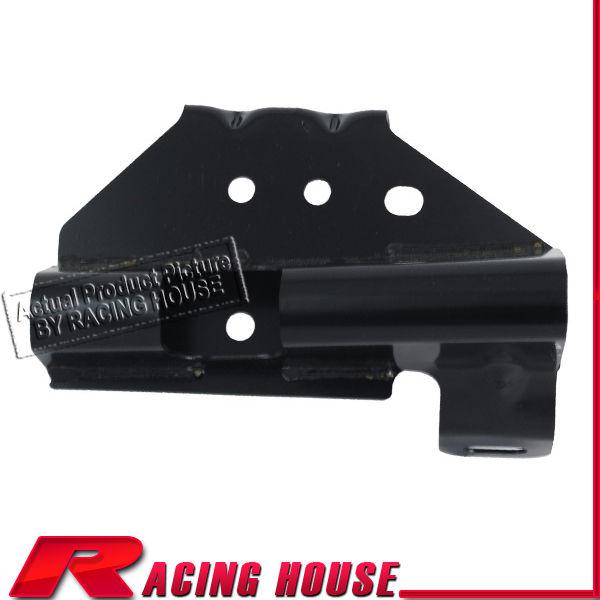 Front bumper mounting bracket right support 2002-06 cadillac escalade gm1067131
