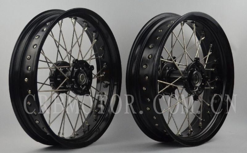 Suzuki drz 400 e/es/s supermoto motard  wheel set 17 black/black