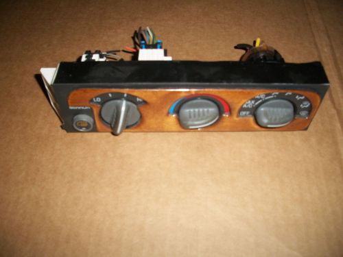 1996-2005 chevrolet express astro heater &amp; ac climate control 16238475