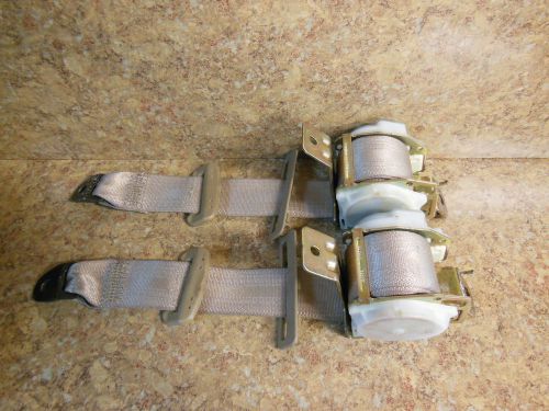 2000-2005 mitsubishi eclipse seat belt assy rear set left and right tan