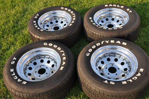 Vintage set 4 goodyear eagle st 255/60r15 tires very nice w/rims