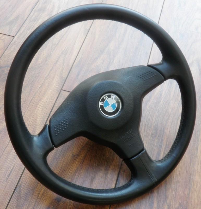 Rare 3-spoke euro oem airbag sports steering wheel 385mm bmw e36 m3 e34 525ix