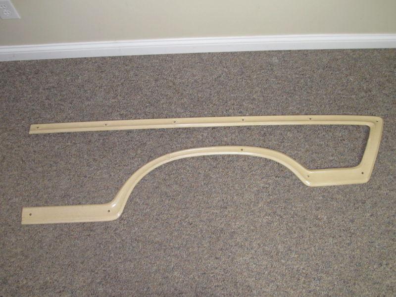 Nos 1967 ford country squire station wagon rh woodgrain front fender moulding