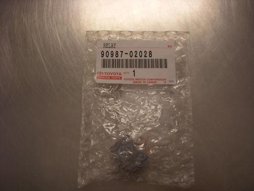 Brand new oem toyota ac relay 90987-02028 free shipping