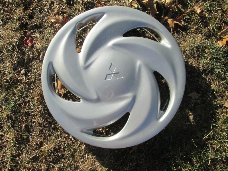 1994 1995 1996 mitsubishi eclipse hubcap 