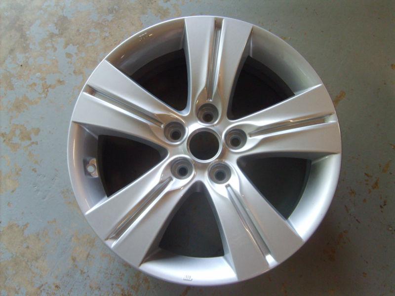 2011-2013 kia sportage wheel, 17x6.5, 5 spoke full face painted silver