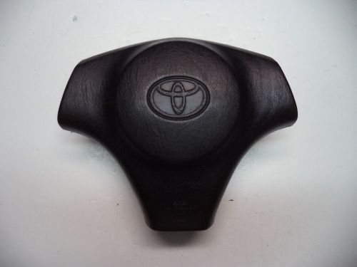 &#039;98 - &#039;00 toyota rav-4 celica driver side airbag