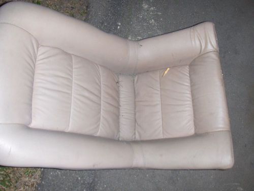 Bmw   633 or 635    rear seat in leather e24