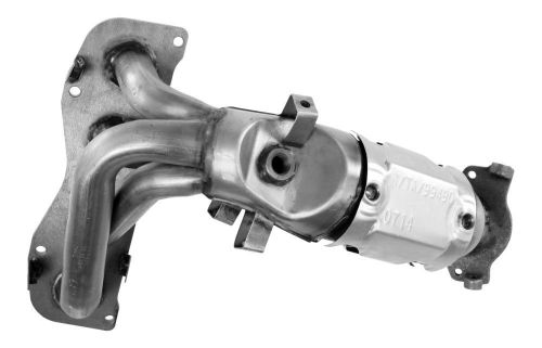 Walker 16398 exhaust manifold and converter assembly