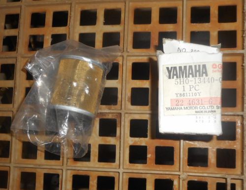 Nos  yamaha oil filter 5ho-13440-09