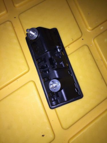 Volkswagen\audi 5n0827566 genuine oem lock switch jetta waging sportwagen