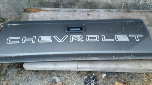 Chevrolet silverado 2500 hd tailgate