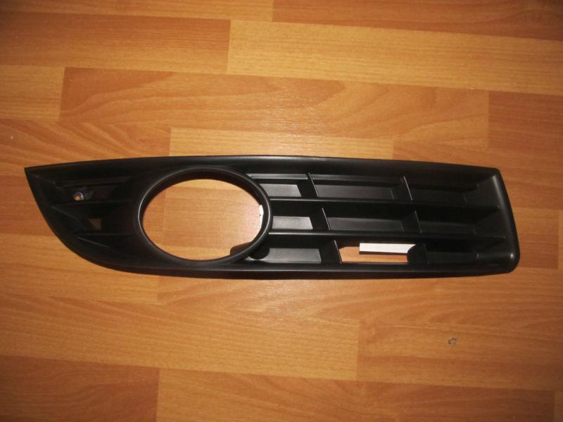 Vw passat 2005-2010 (b6 body) right side bumper grill with fog lamp hole