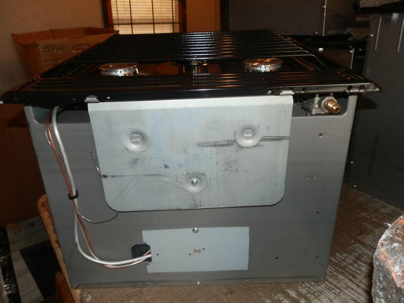 Sell RV LP ATWOOD STOVE MODEL R-V1735BBPX2 in Bronson, Michigan, US