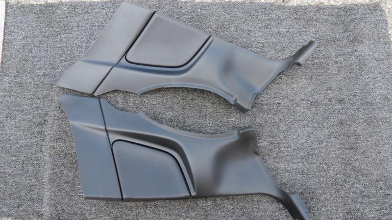 04-08 mazda rx8 set black leather left n right rear quarter lower trim panel   h