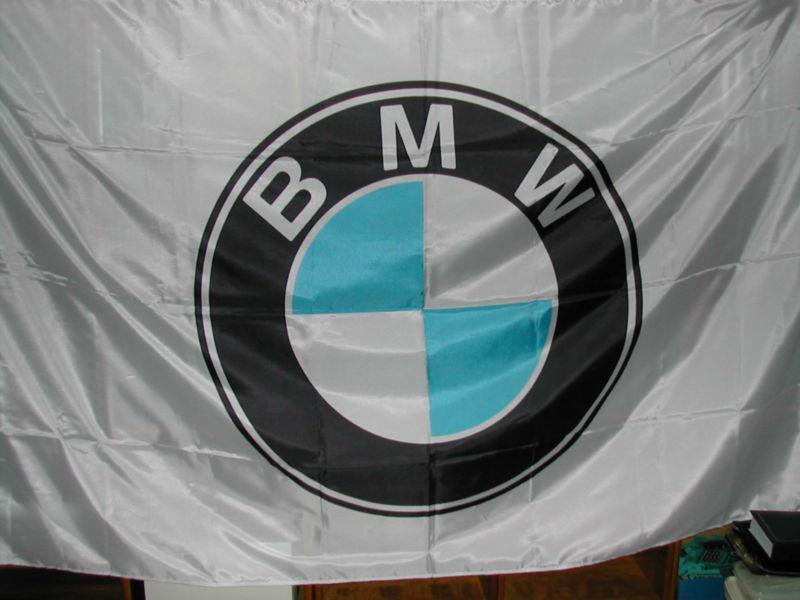 Bmw dealer outdoor flag/banner 8'2"x4'10" 