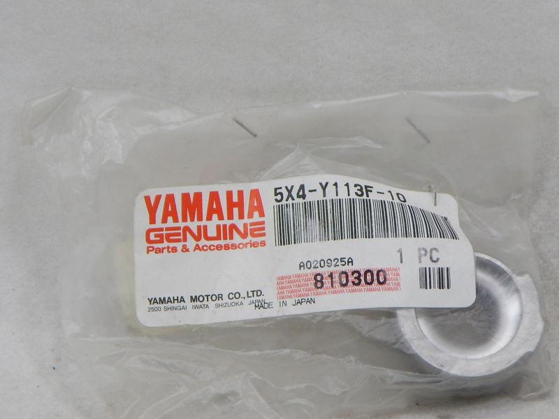Yamaha 5x4-y113f-10 holder *new