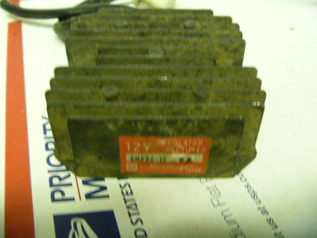 1980 honda cb400t cb 400t cb400 400t hawk voltage regulator rectifier 12 volt 11