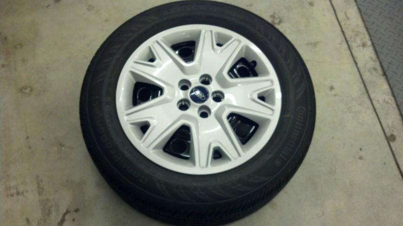 2013 ford escape wheels and tires, with hubcaps, new factory take offs