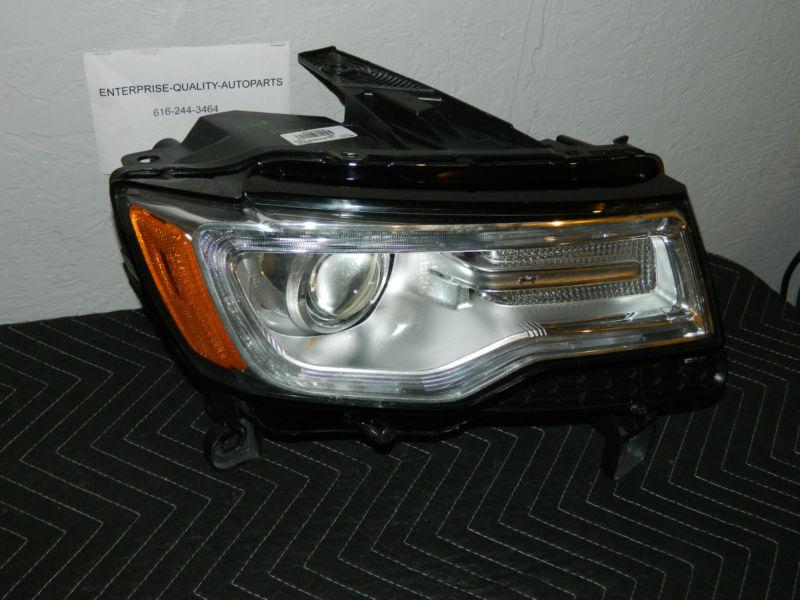 Oem 2014 jeep grand cherokee right / passenger side xenon hid headlight assembly