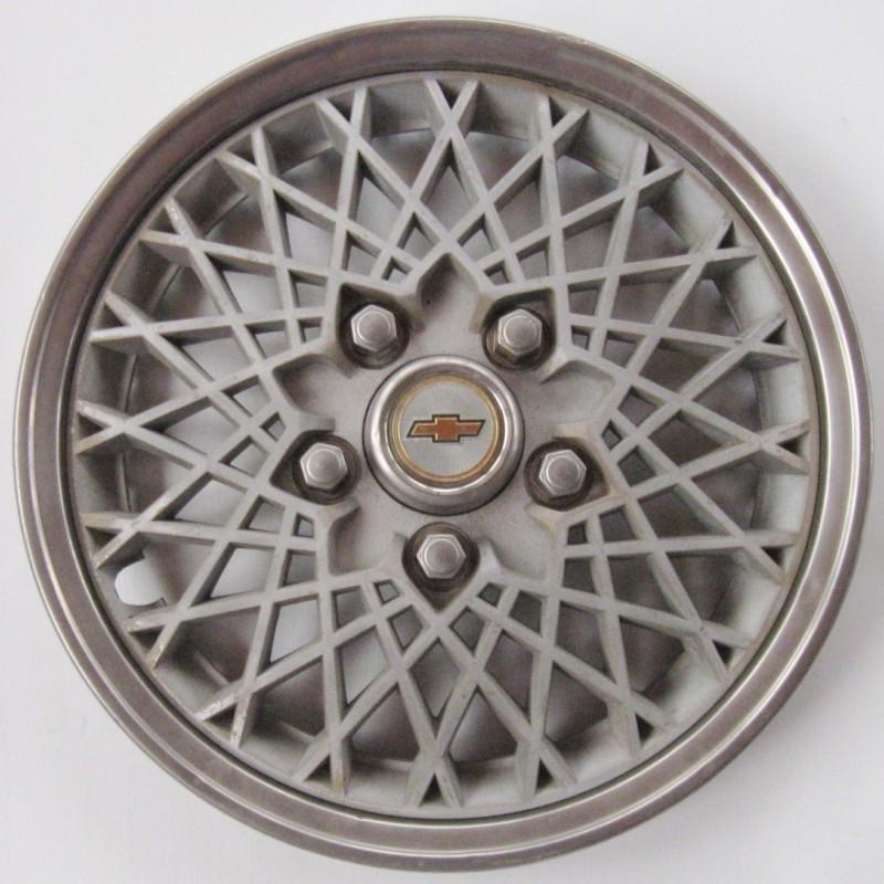 1982-87 chevrolet cavalier / chevette 13" wheel cover hubcap 4145 gm # 14035618