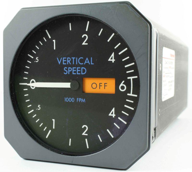 (sjy) boeing 737 vs-800 vertical speed indicator 4039893-903 , s231t102-2