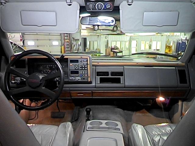 Find 2001 Chevy S10 Blazer Interior Rear View Mirror 2631417