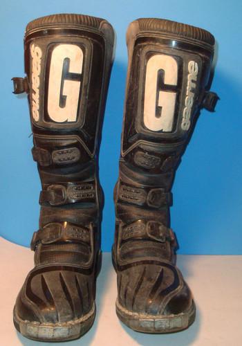 Gaerne "cypher" motocross boots sz 7, eu 41, 26 cm black made in italy
