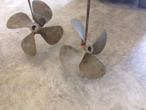 R/l 27x33 4-blade 2.5&#034; bore nibral dynaquad used boat propellers