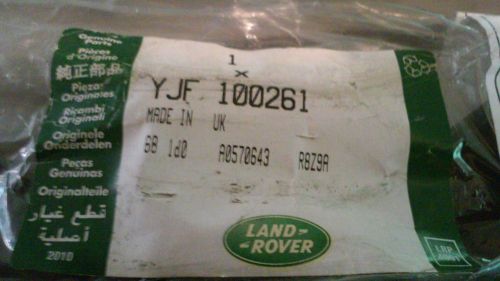 New genuine oem land rover yjf100261 battery clamp