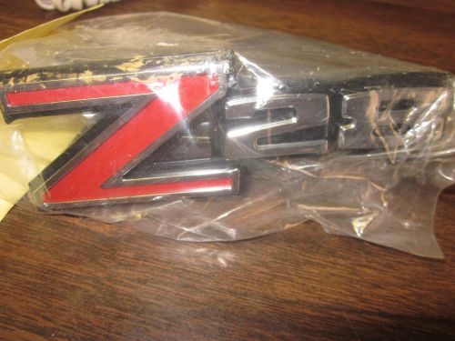 70-71 camaro z28 grill emblem