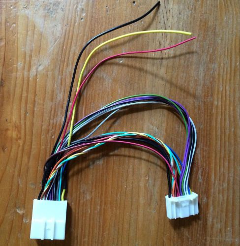 20 pin breakout wire harness for oem hu amp sub install  / subaru / nissan