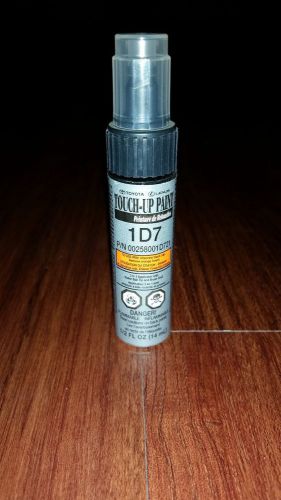 Genuine toyota touch up paint 1/2 oz pen &amp; brush 1d7 silver metallic