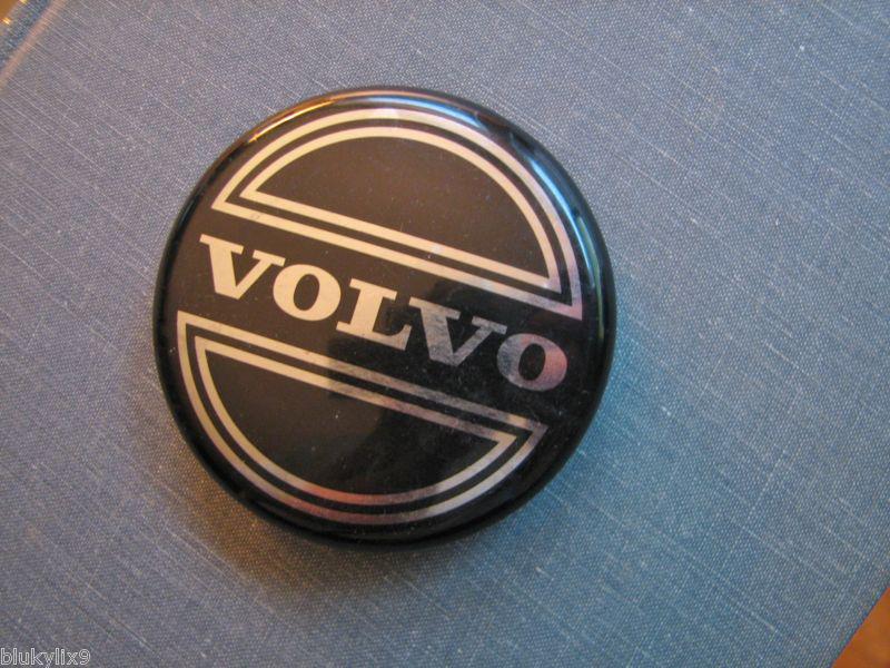 Volvo 850 glt wheel cap