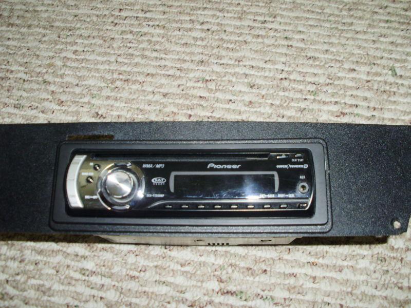 Datsun nissan 280zx used pioneer radio & cd player nr 